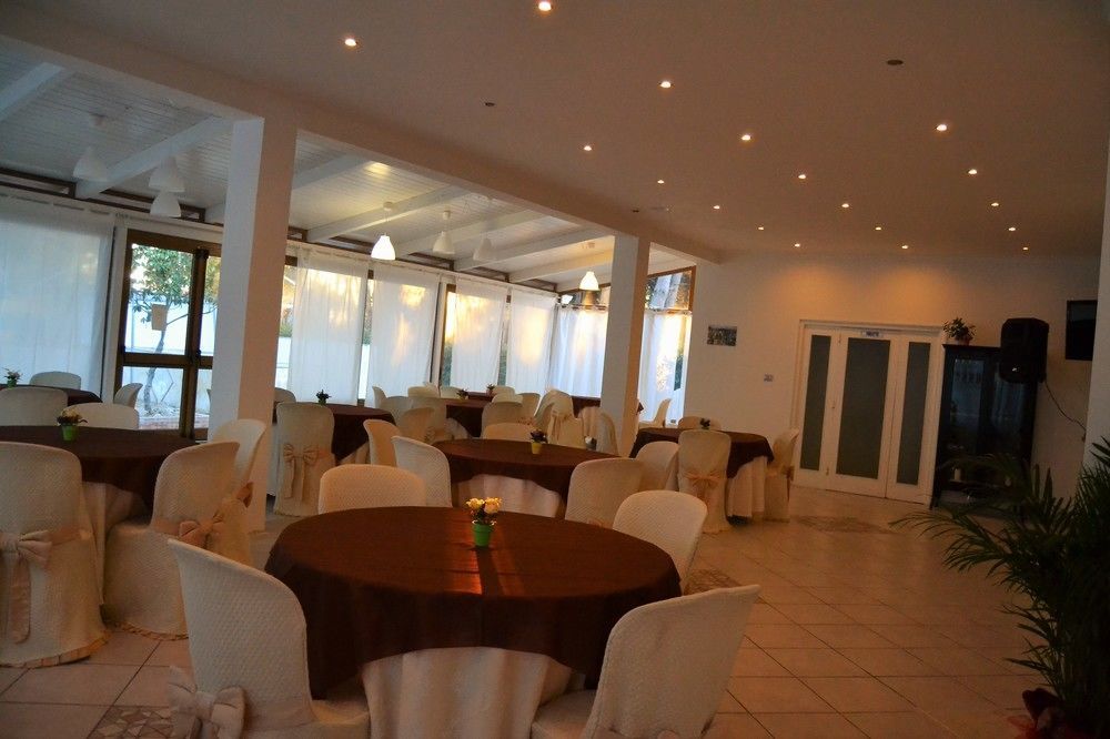 Solaris Paestum Hotel Exterior foto